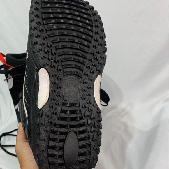 FIREFLY Mens snowboarding boots. New! Size 5.5. Never used. Double lace… - Picture 5 of 10